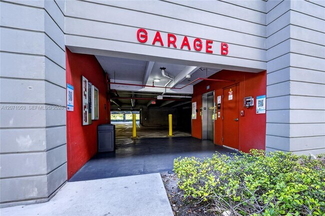 Building Photo - 7875 NW 107th Ave