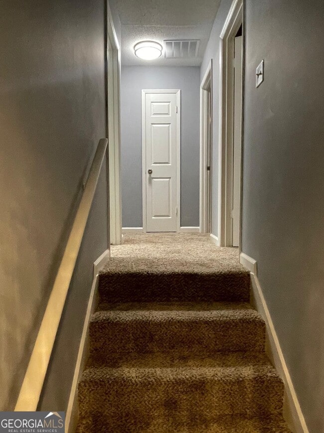 Building Photo - 5391 Kelleys Mill Cir