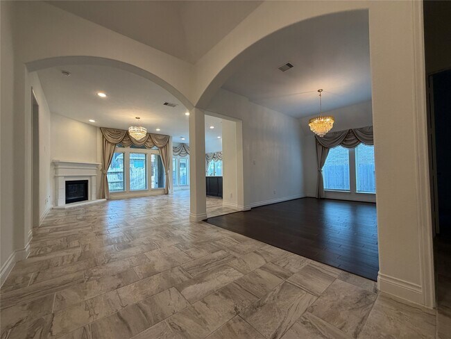 Building Photo - 3319 Sky Run Ct