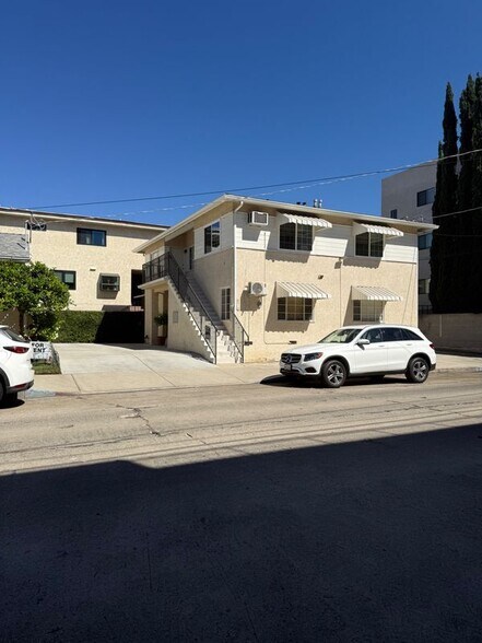 Building Photo - 11280 Morrison St