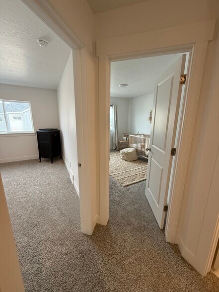 Building Photo - 1396 N 1780 E