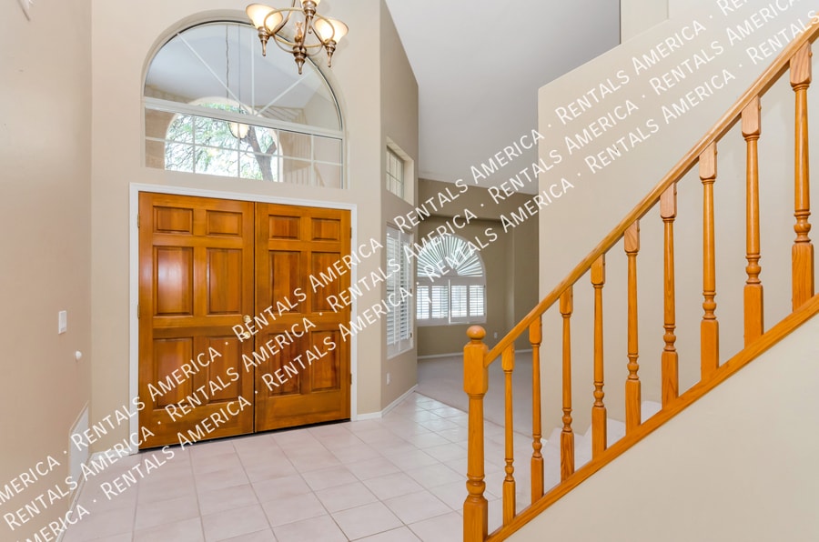 Building Photo - 10951 E Soaptree Pl