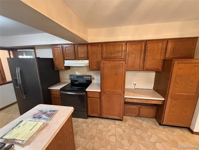 Building Photo - 23095 Beck Rd