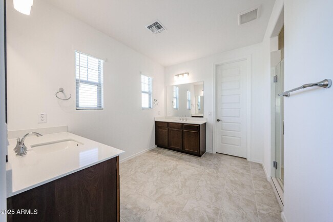 Building Photo - 25109 N 75th Ln