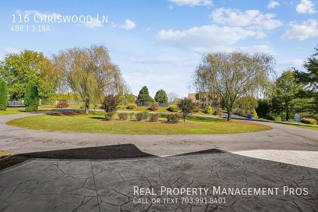 Building Photo - 116 Chriswood Ln