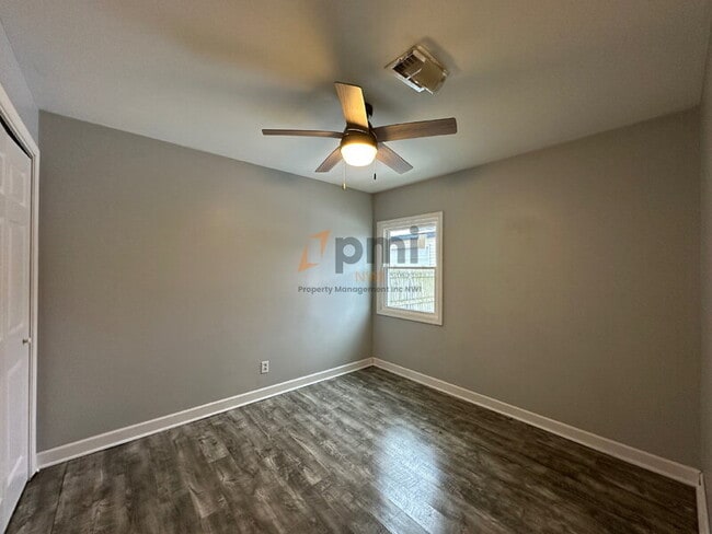 Building Photo - 7752 Beech Ave