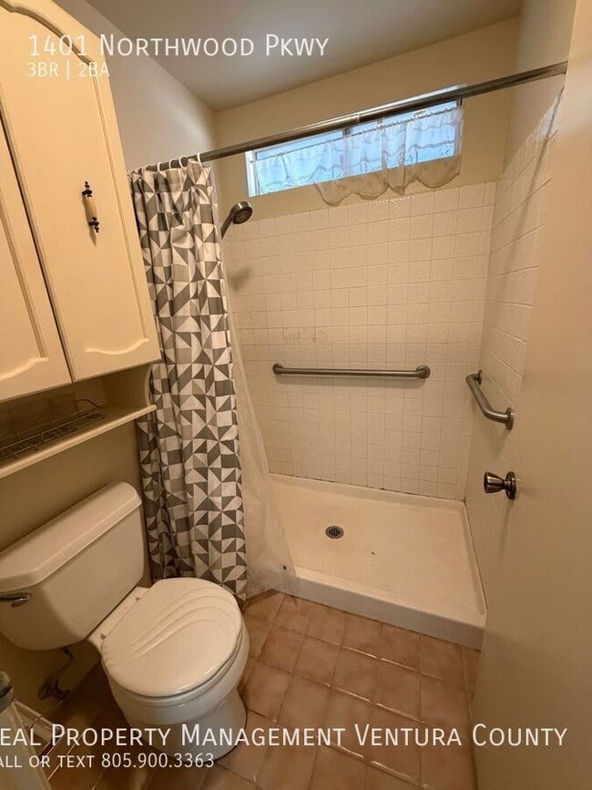 Building Photo - 1401 Northwood Pkwy