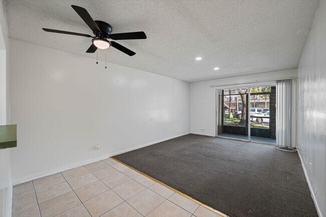 Building Photo - 6312 Newtown Cir