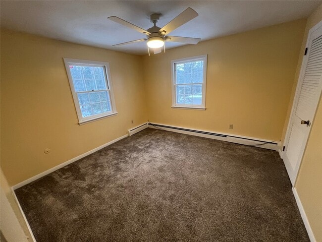 Building Photo - 2444 Rhonda Dr