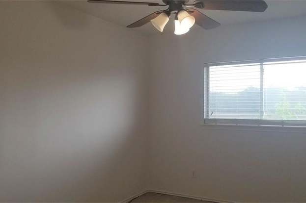Building Photo - 12731 Sandbur Valley Way