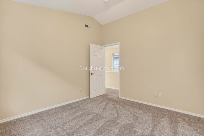 Building Photo - 1509 SW 175th Ave