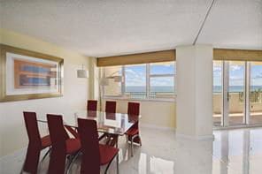 Building Photo - 3174 S Ocean Dr