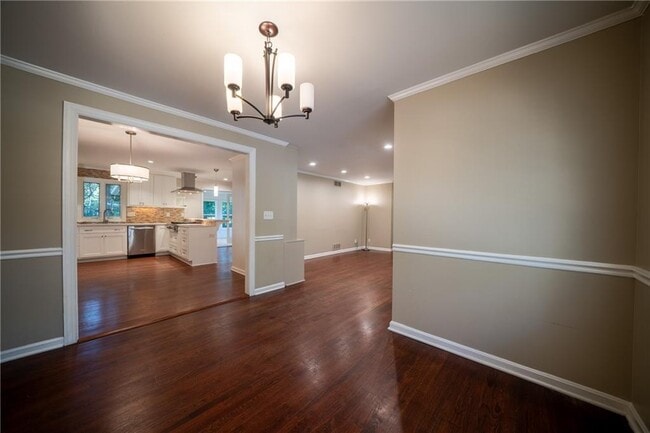 Building Photo - 1501 Diamond Head Dr