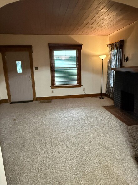 Building Photo - 918 Leland Ave