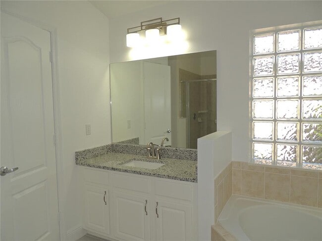 Building Photo - 10006 Brodbeck Blvd