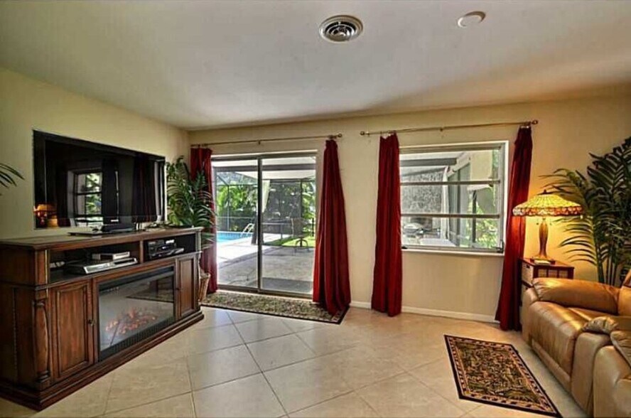 Building Photo - 2736 Whippoorwill Ln