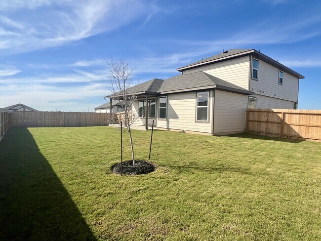 Building Photo - 14438 Inspiration Pt