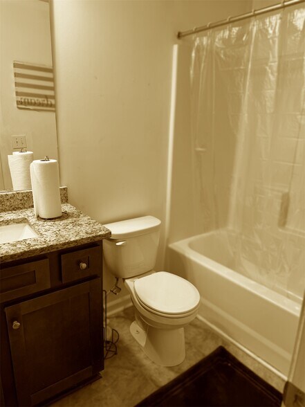 bathroom upstairs - 5914 Cassie Dr