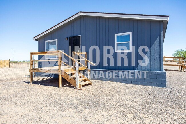 Building Photo - 9960 S Niehaus Rd