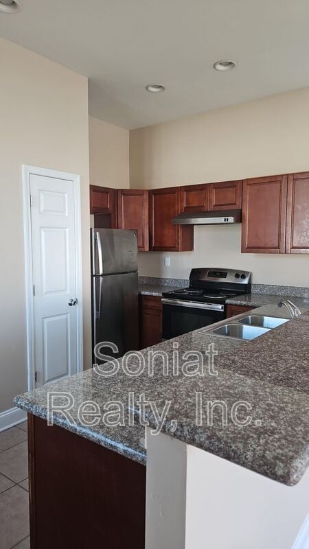 Building Photo - 3509 Hamburg St