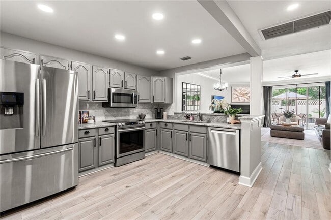 Building Photo - 1508 S Bay Villa Pl