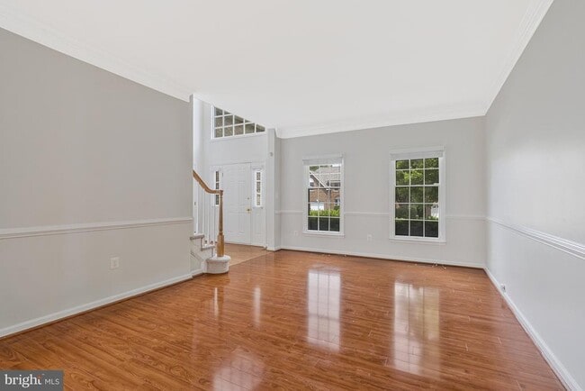 Building Photo - 10857 Hunter Gate Way