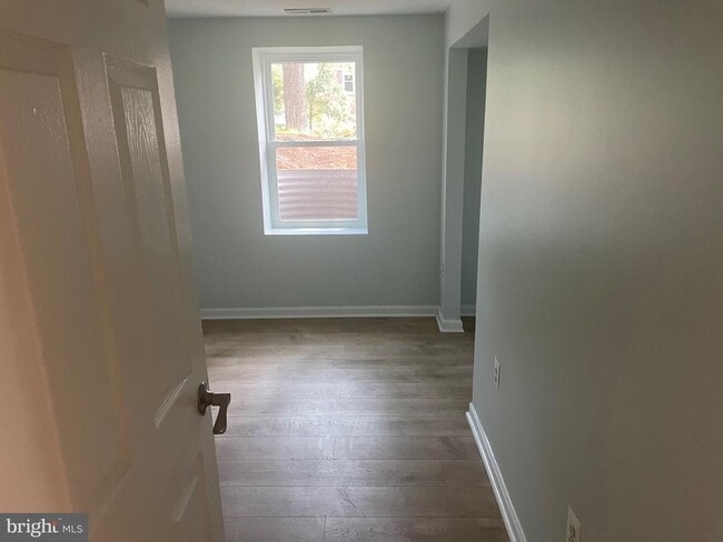 Building Photo - 7140 Harrison Ln