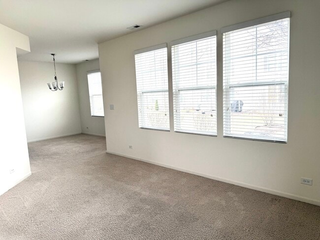 Building Photo - 658 Anchorage Ct