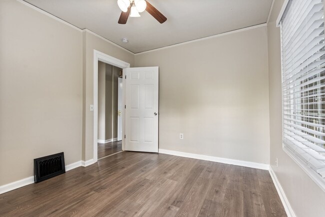 Building Photo - Charming 3 Bedroom Home in NE Portland!