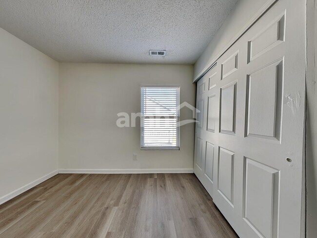 Building Photo - 2544 Quarry Ridge Ln