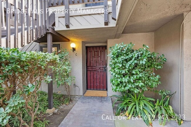 Building Photo - 8360 Via Sonoma