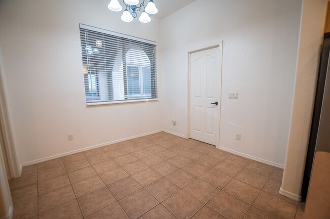 Building Photo - 1604 Laguna Nigel Dr