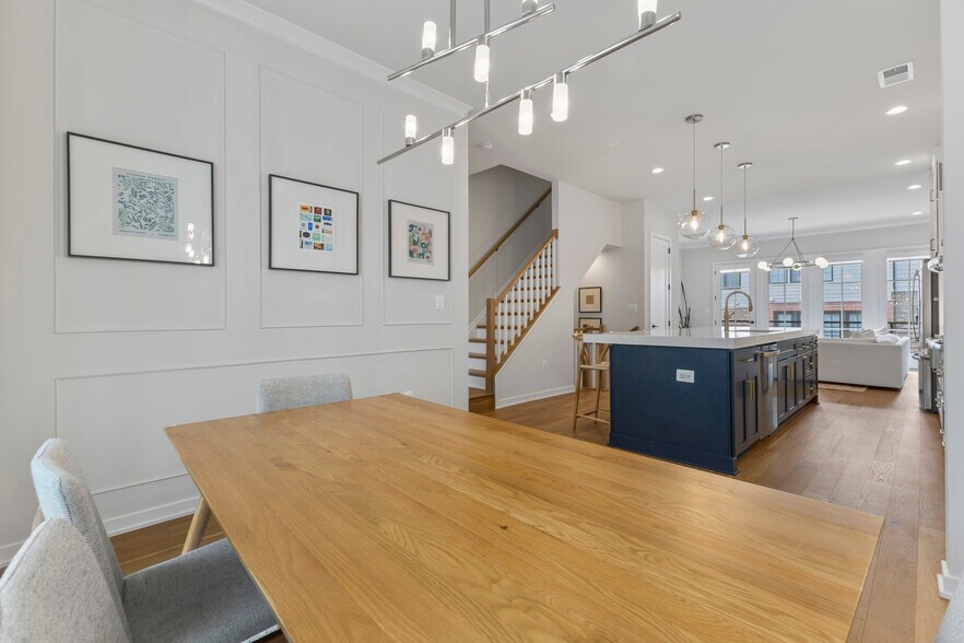 Building Photo - 11731 Paysons Way