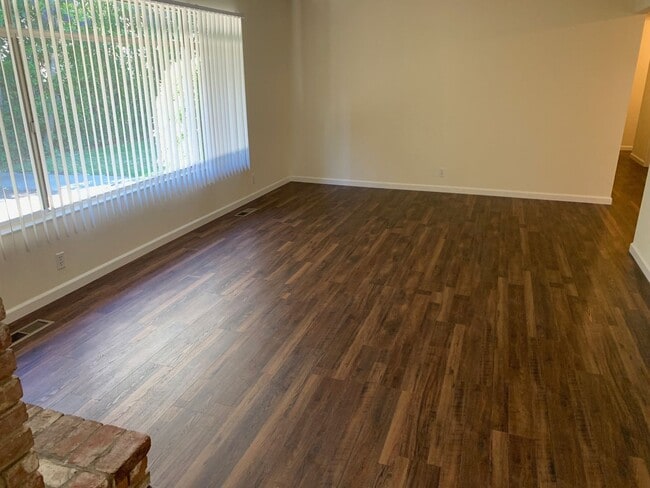 Building Photo - Nice Home in Fantastic Moraga Neighborhood!