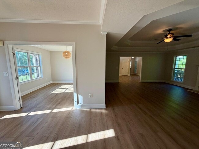 Building Photo - 344 McKibben Dr