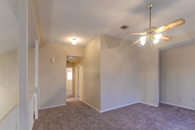 Building Photo - 11815 Sunrise Dr