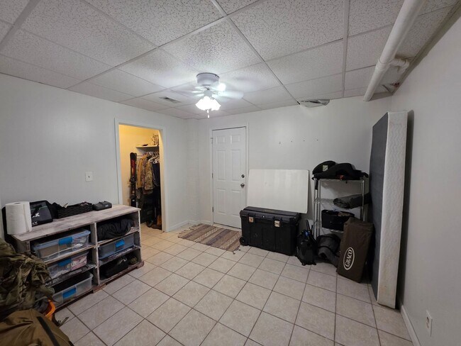 Building Photo - Welcome to Your Dream Retreat!