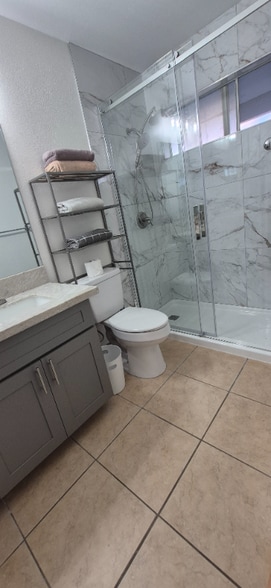 Building Photo - 4955 Hanawai St