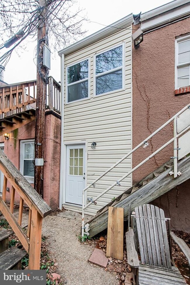 Building Photo - 1036 Patapsco St