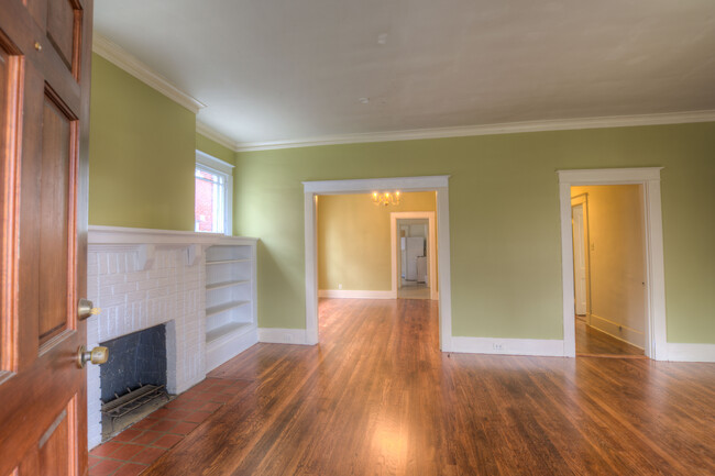 Building Photo - 224/226 Willett