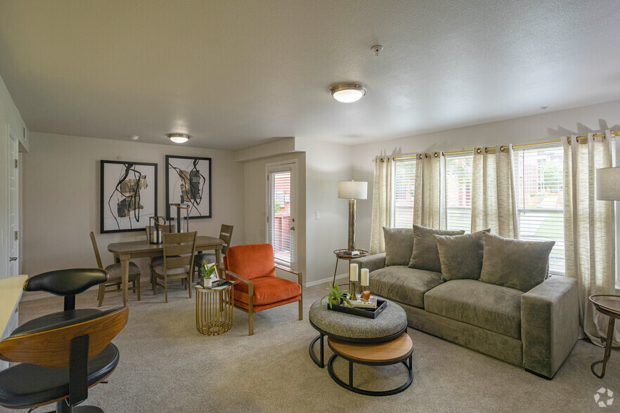 1BR, 1BA - 789SF - Icon at Norman