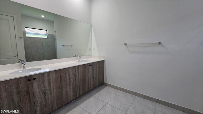Building Photo - 4881 Gambero Wy