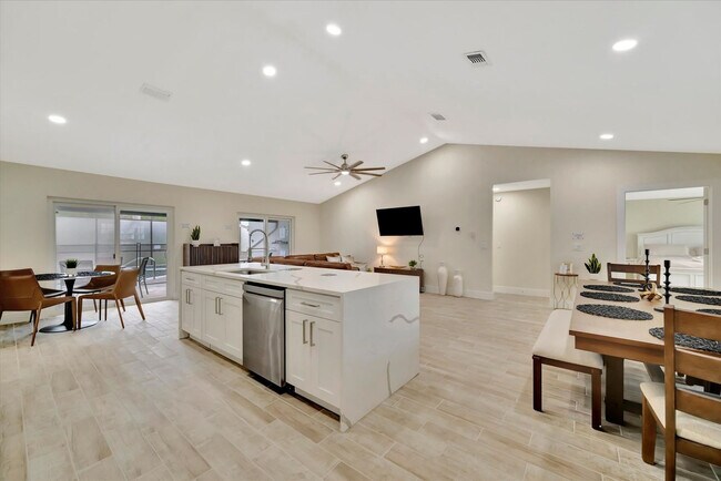 Building Photo - 7724 Simon Ridge Ct