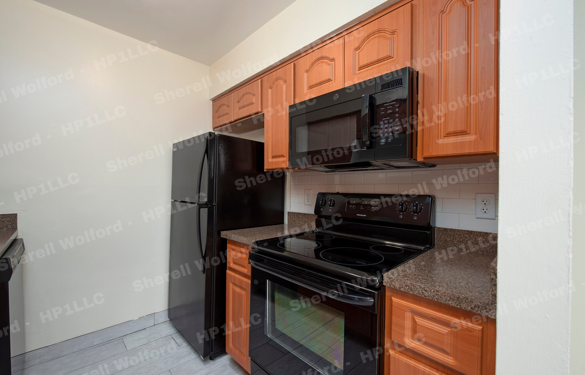 Building Photo - 5739 Peregrine Ave