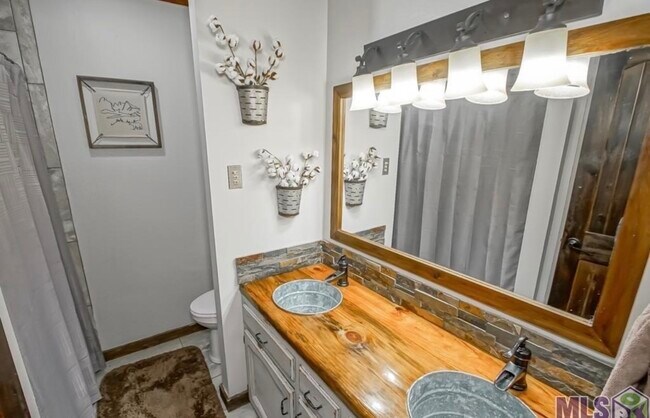 Building Photo - 24054 Joe May Rd