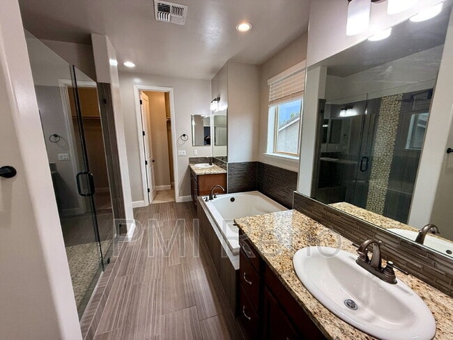 Building Photo - 5989 Sweet Cherry Dr