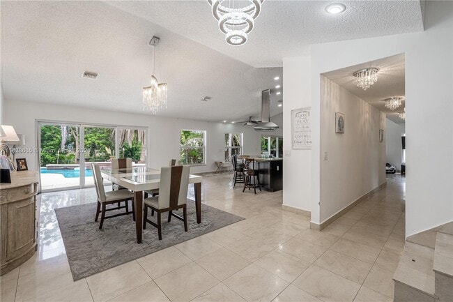 Building Photo - 5452 SW 88th Terrace