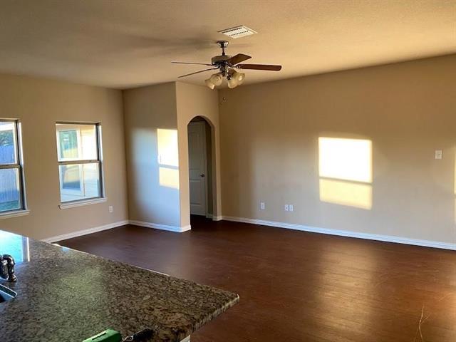 Building Photo - 2853 Mesquite Rd