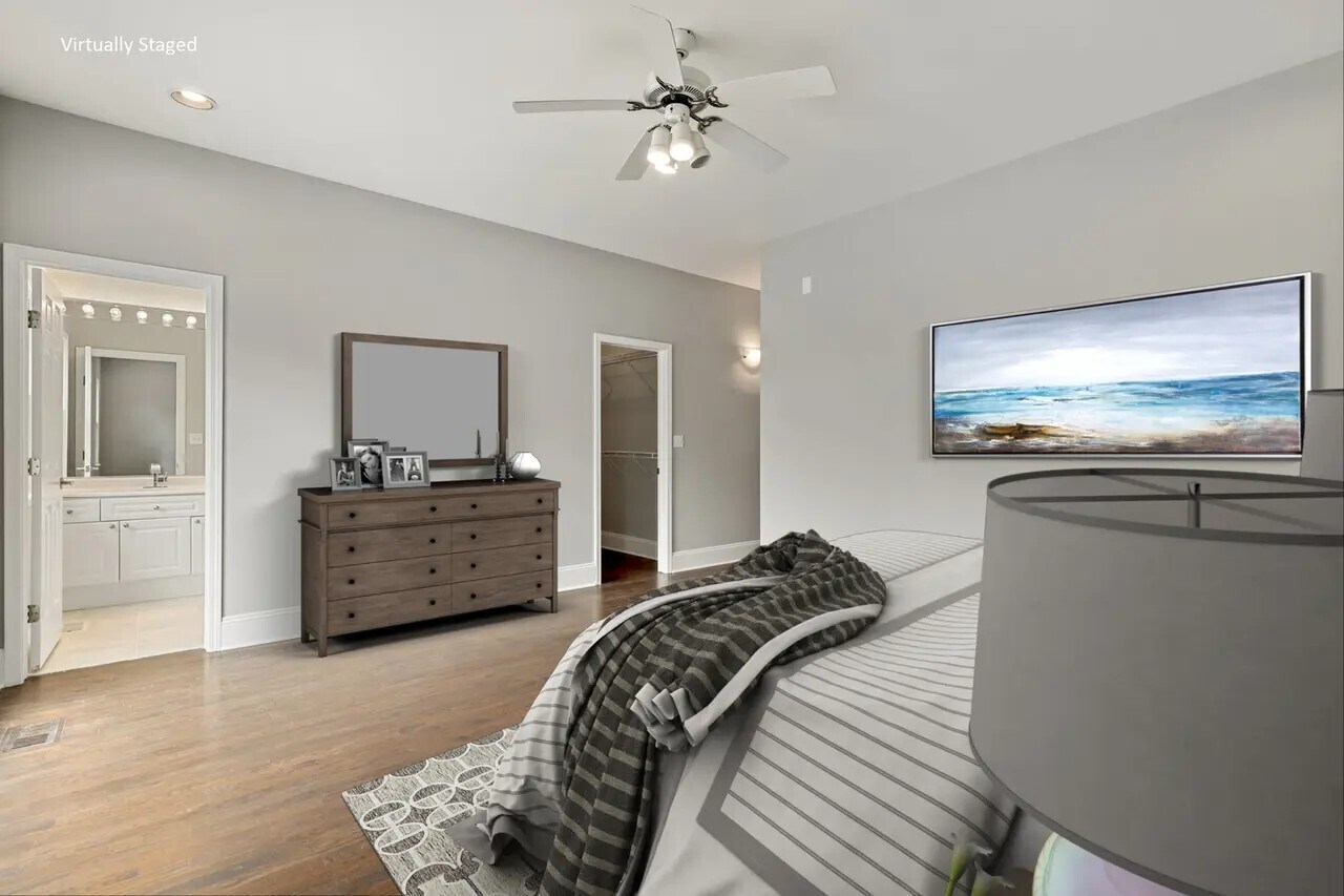 Building Photo - 2632 N Halsted St