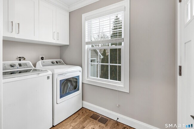 Building Photo - 44 Morehouse Hwy